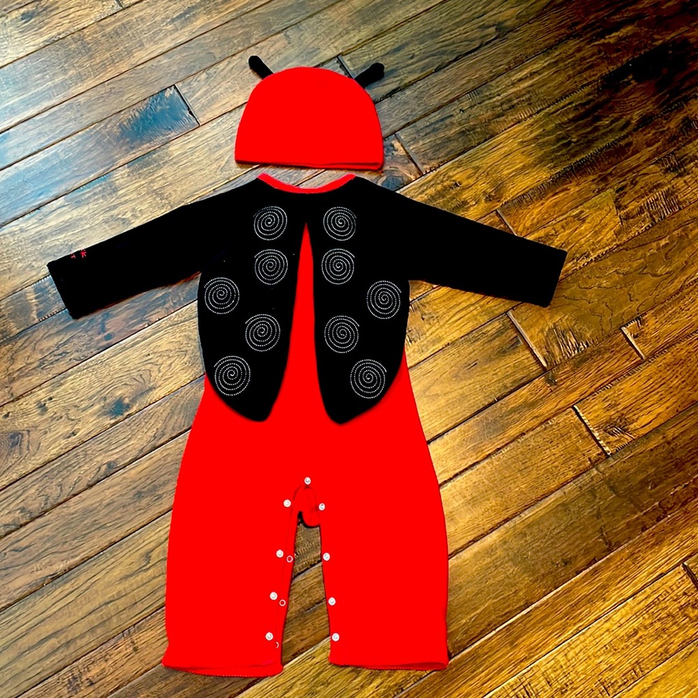 GAP Ladybug Halloween costume 12-18 months